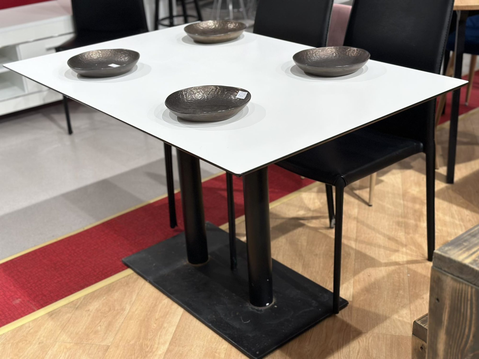 Table à manger 4 personne - Image 2