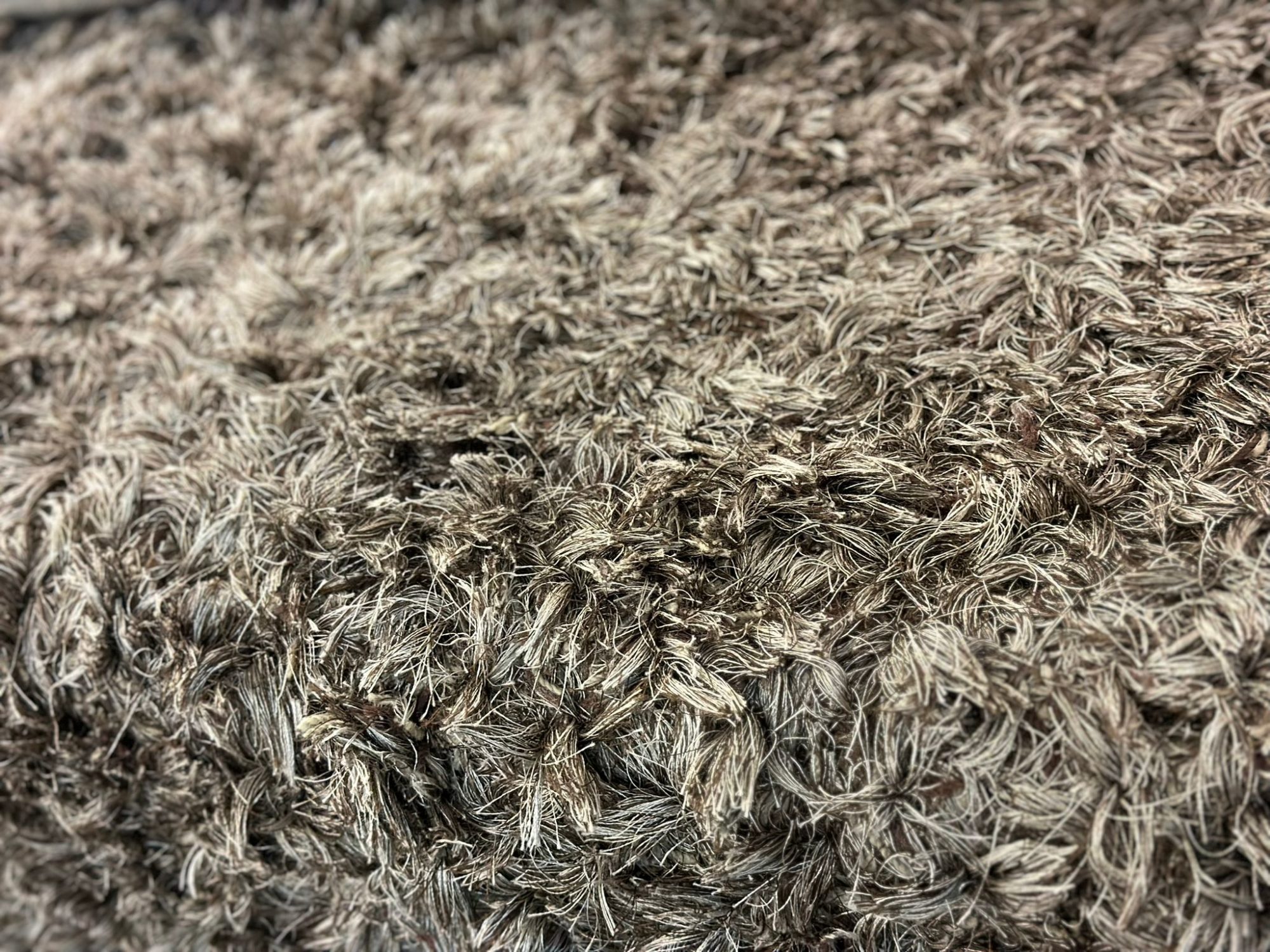Tapis à poils long taupe/gris - Image 2