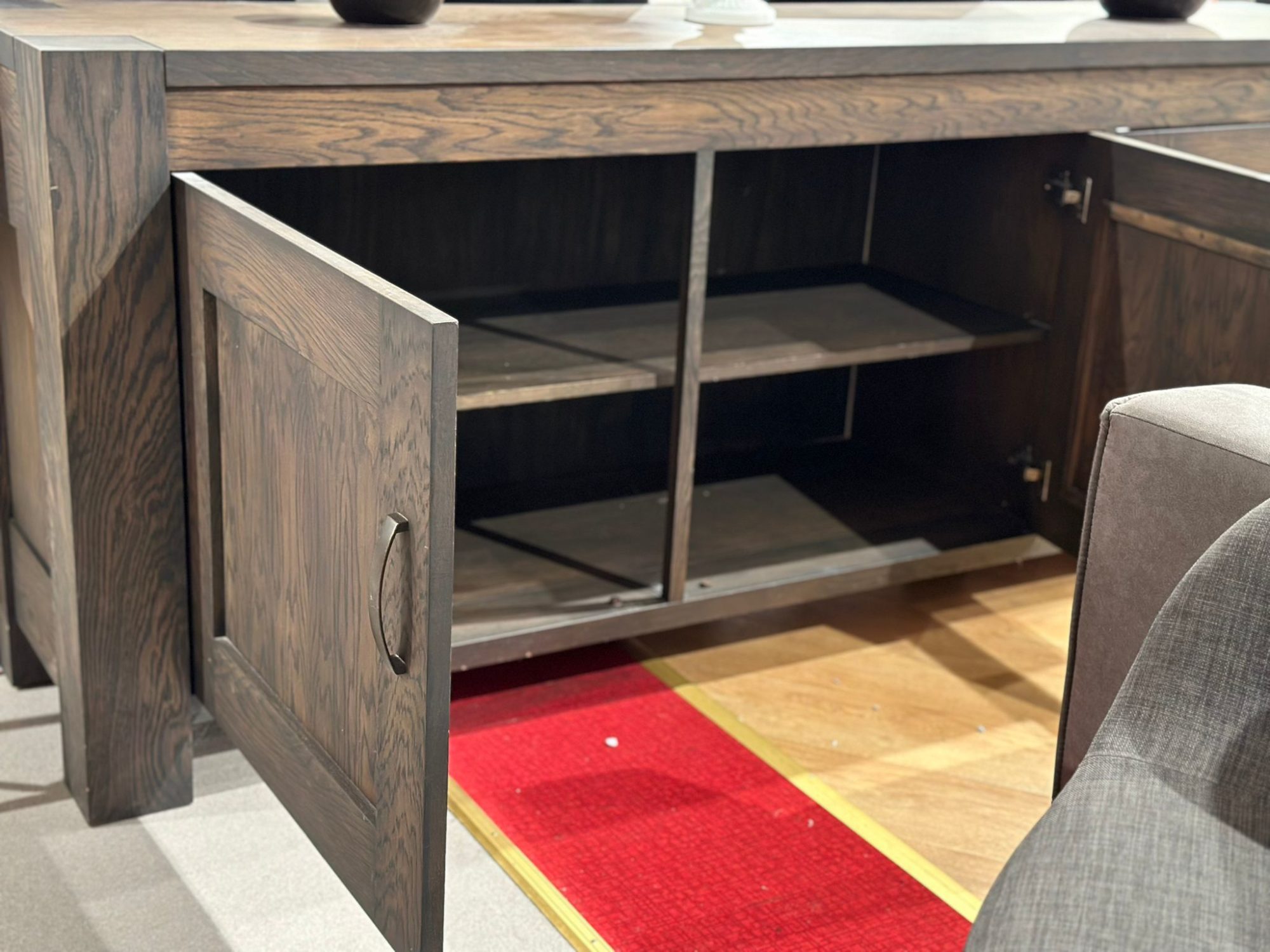 Buffet 3 portes en bois massif - Image 2