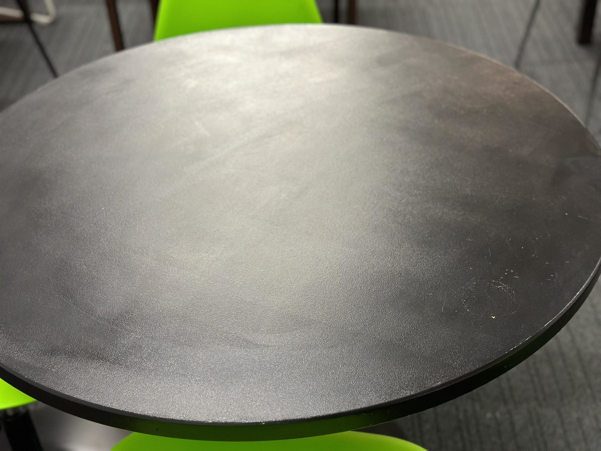 Table a manger ronde - Image 2