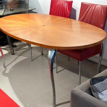 Table à manger ovale
