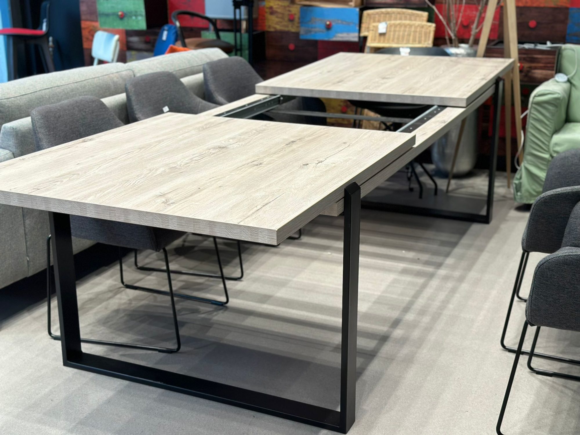 Table à manger style industriel extensible - Image 2