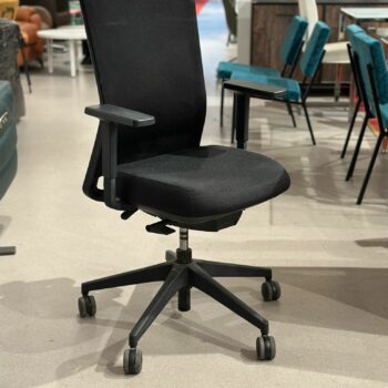 Chaise de bureau - ACTIU (16 pièces disponibles)