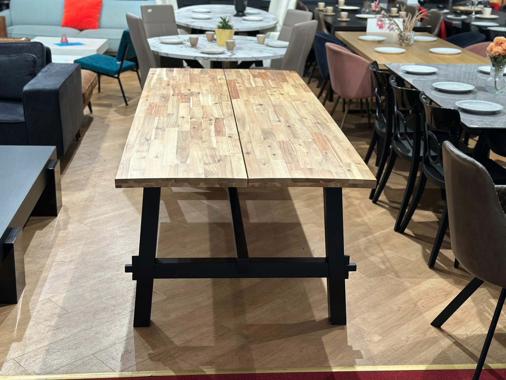Table à manger en bois acacia - SKOGSTA - Image 2