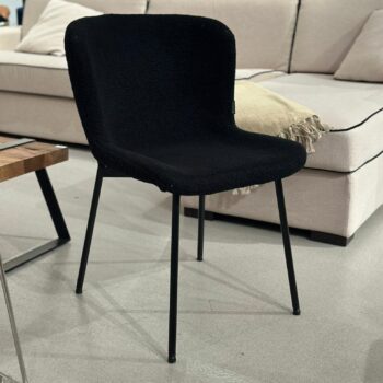 Chaises en tissu bouclé noir (9 pièces disponibles)