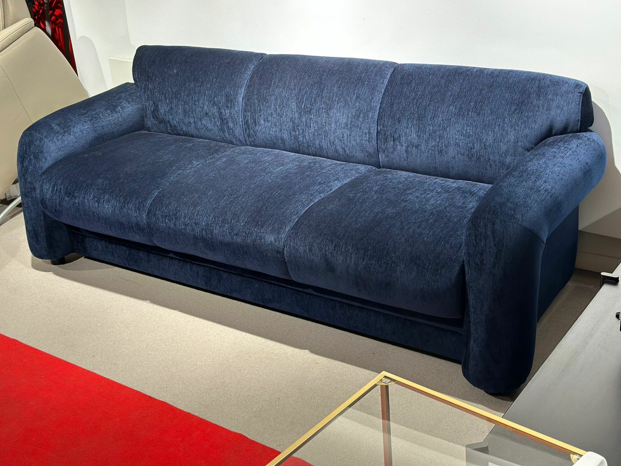 Canapé 3 places en velours bleu - SIA - OLSEN - Image 2