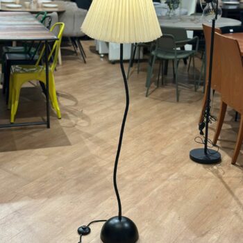 Lampadaire flexible