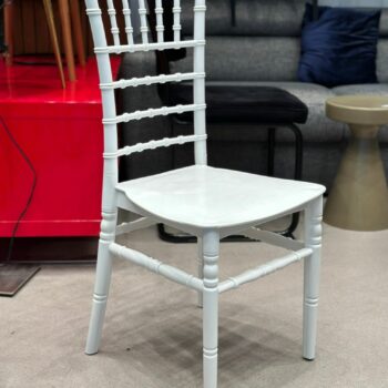 Chaises d'évènement empilable (10 pièces disponibles)