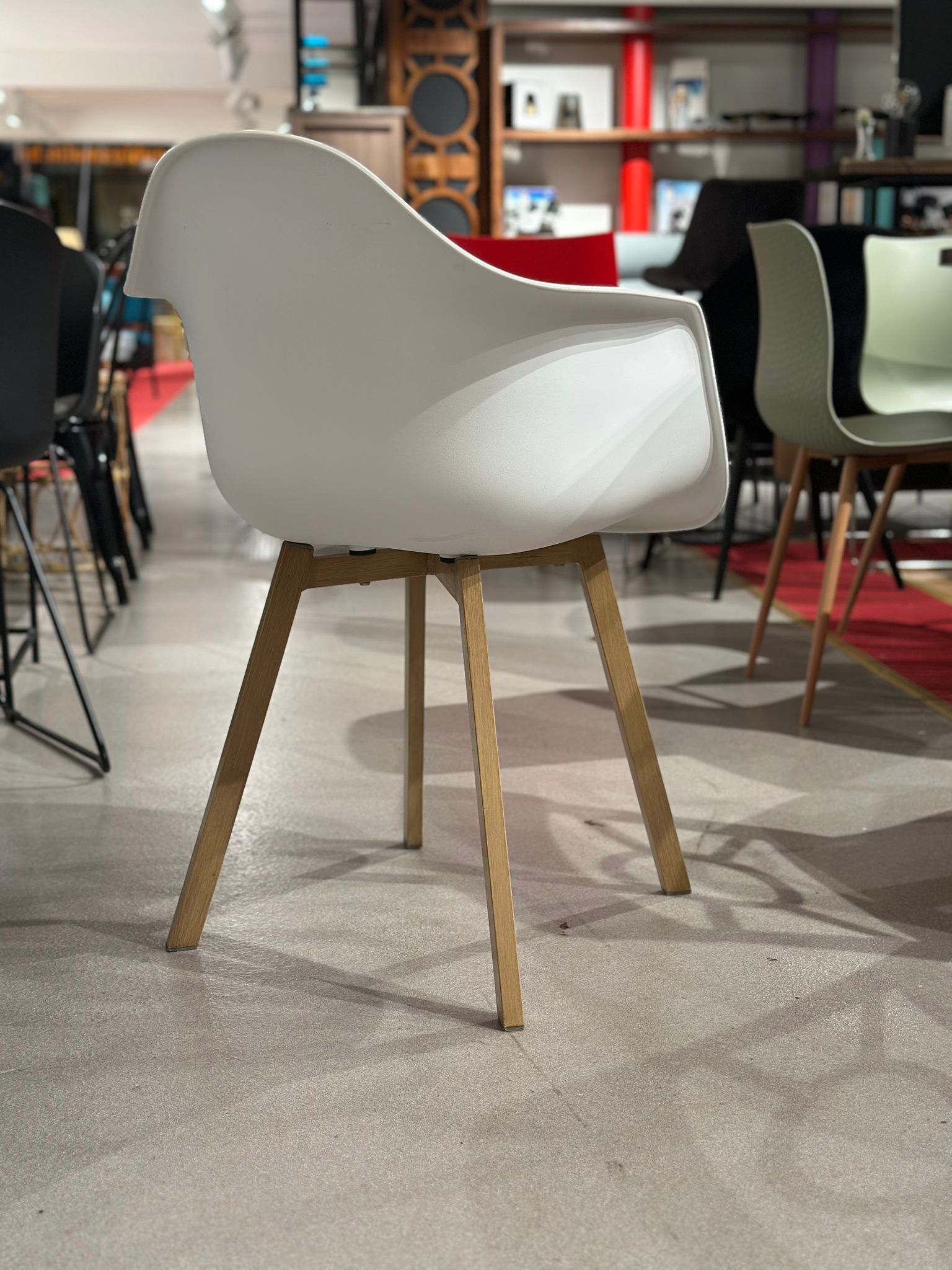 Chaise salle à manger style scandinave blanche - Image 2