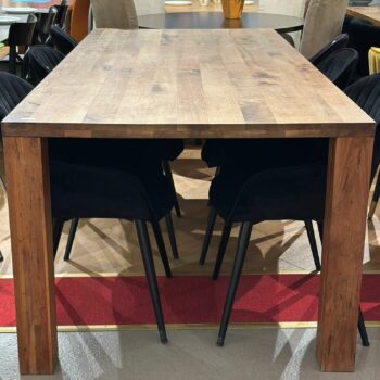 Table à manger en bois massif