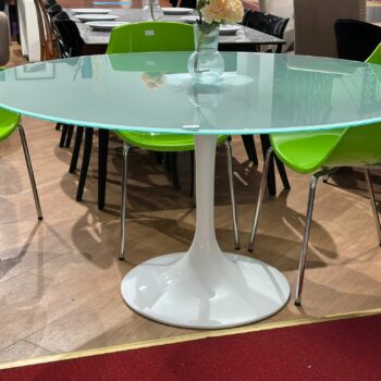 Table ronde style tulipe en verre - Alterego