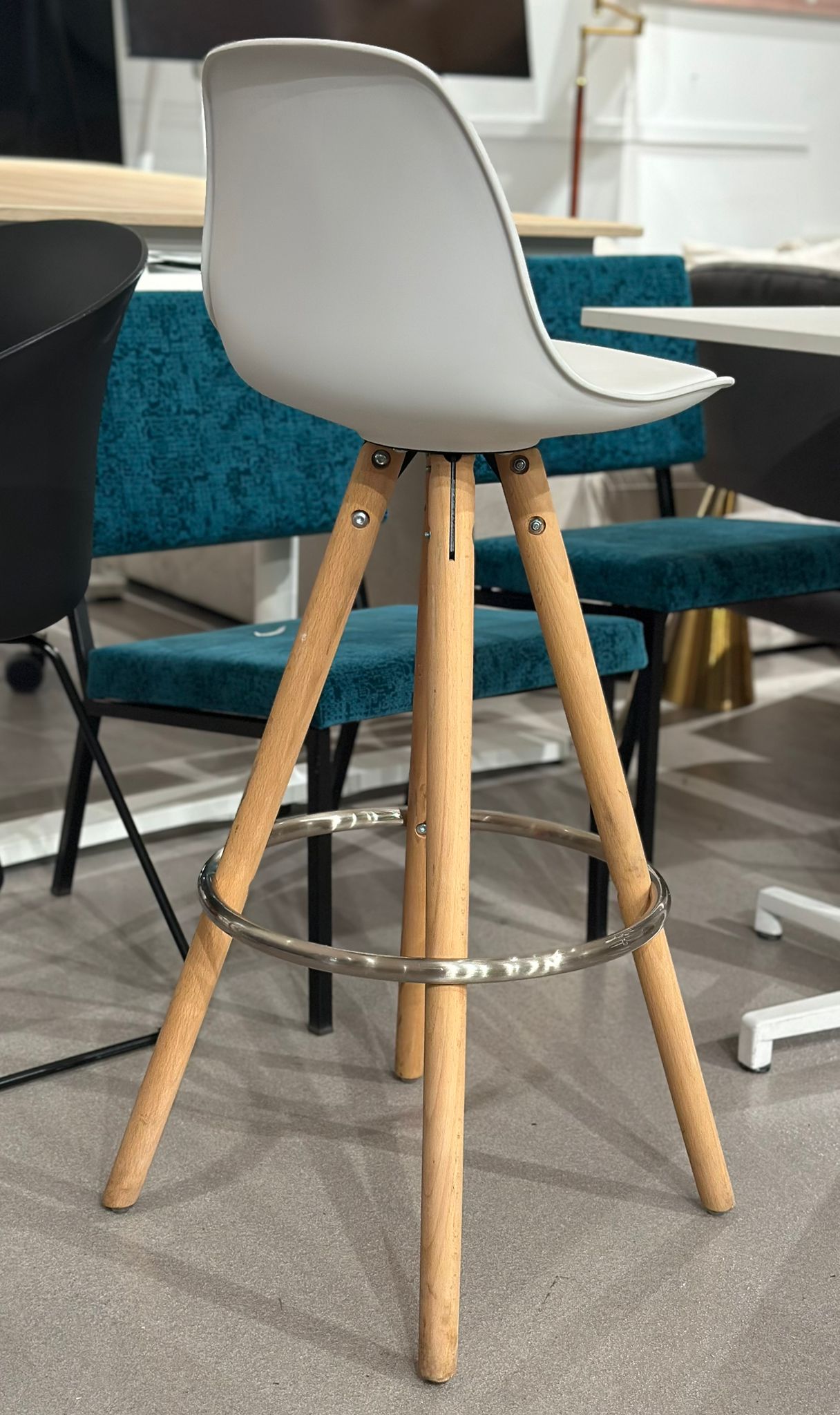 Chaises haute blanche style scandinave - Image 2