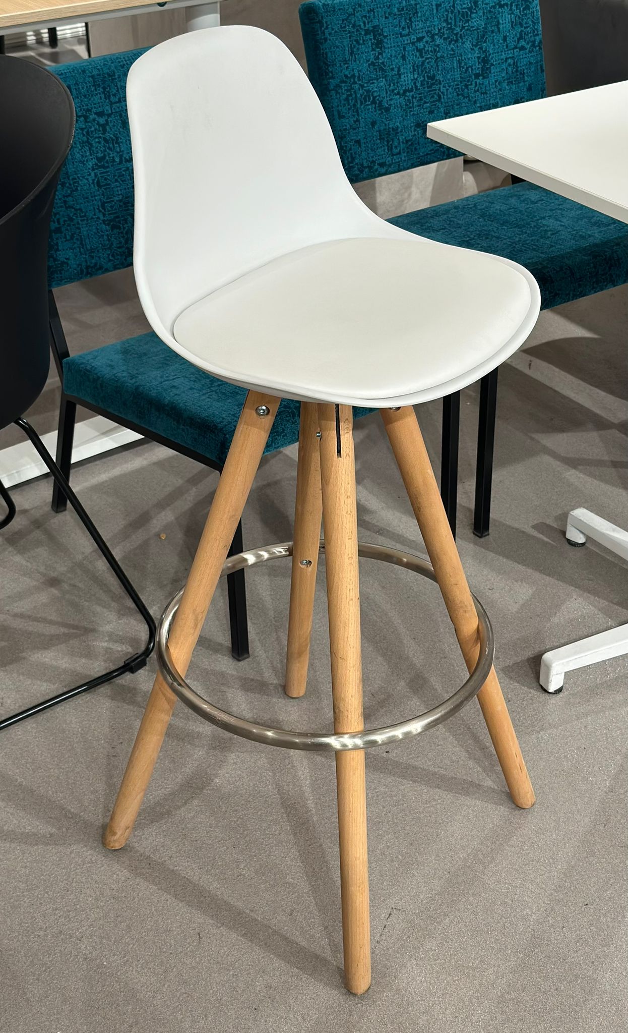 Chaises haute blanche style scandinave - Image 3