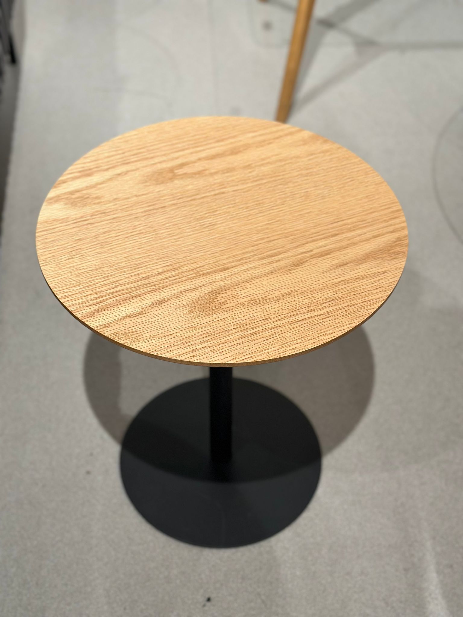 Table d'appoint - DILA - Image 2