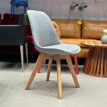 Chaise style scandinave