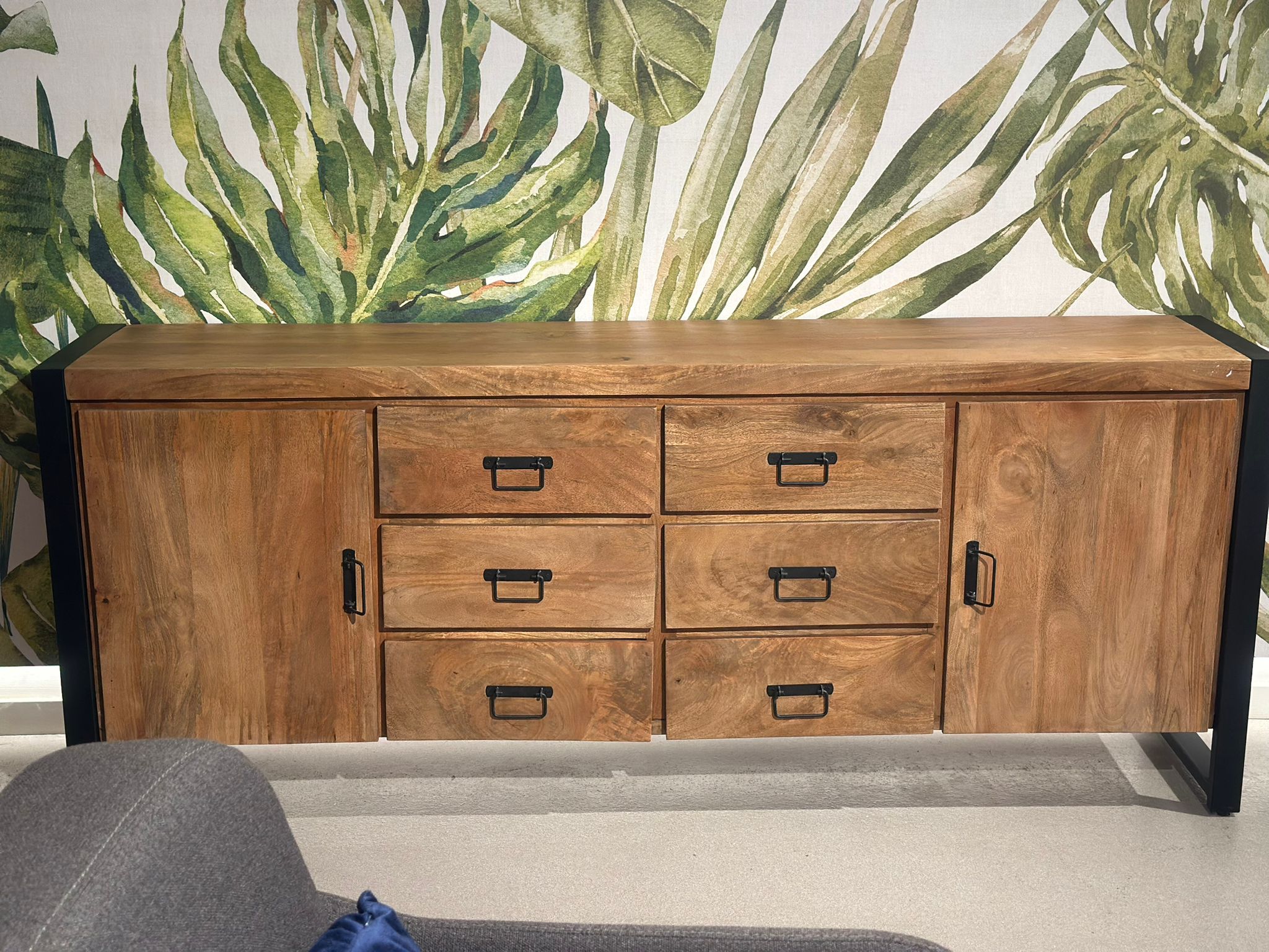 Buffet en bois style industriel avec 6 tiroirs 2 porte - Image 2