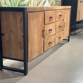 Buffet en bois style industriel avec 6 tiroirs 2 porte