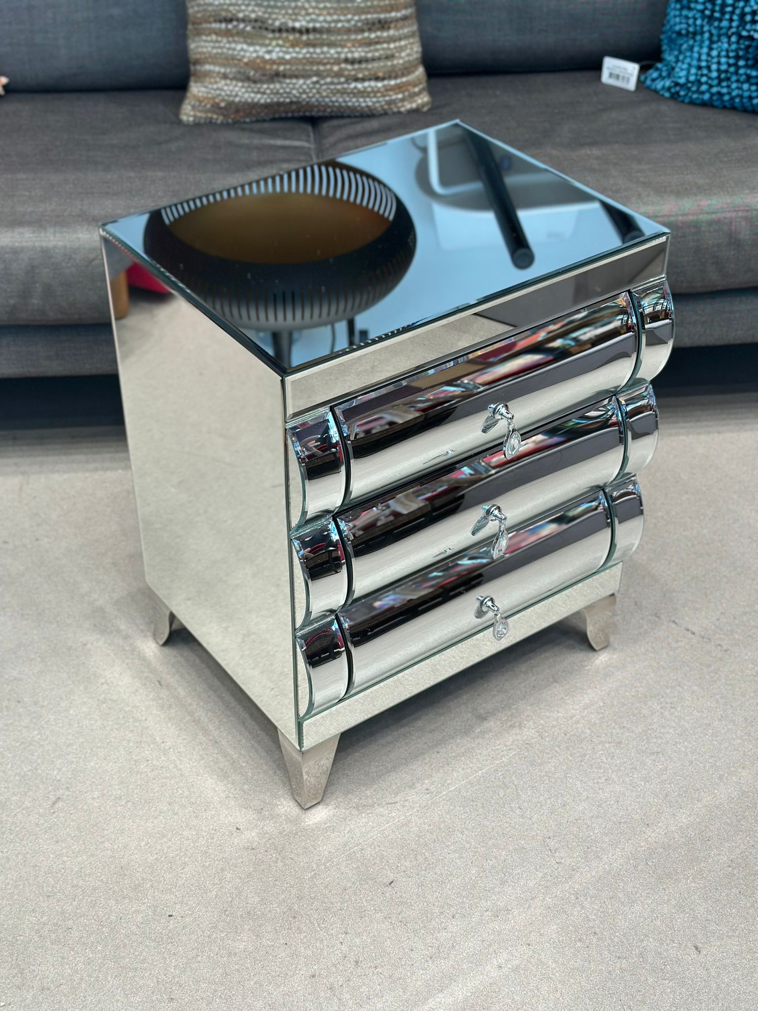 Table de chevet miroir (3 pièces disponibles) - Image 3