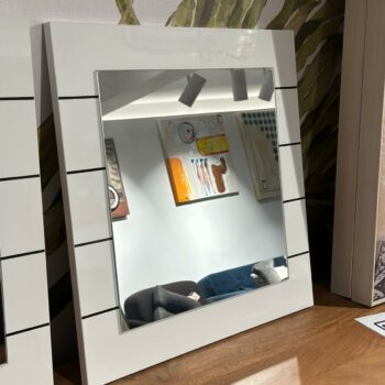 Miroirs (3 pièces disponibles)