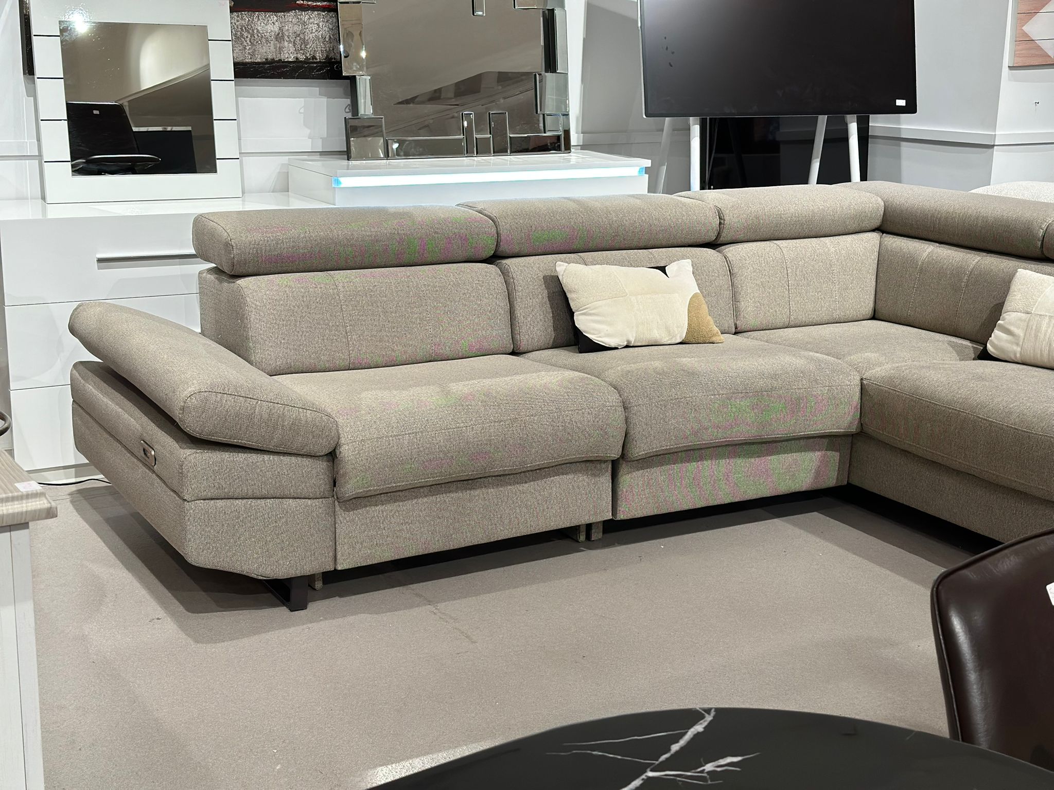 Canapé d'angle avec relax électrique appuie tête ajustable - Image 4