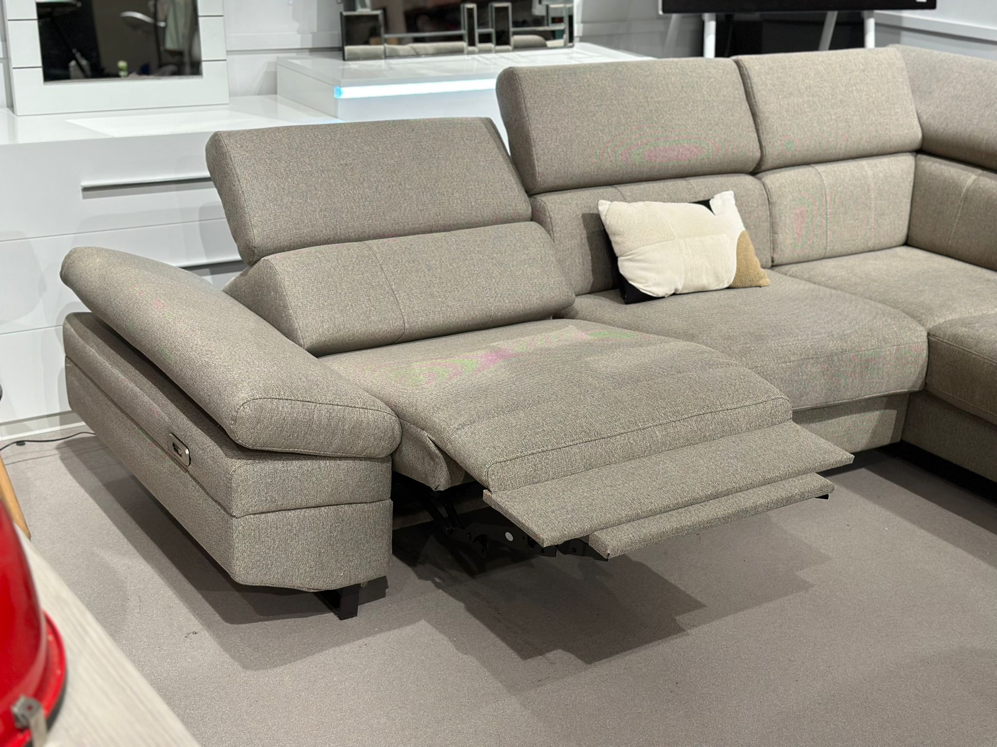 Canapé d'angle avec relax électrique appuie tête ajustable - Image 2