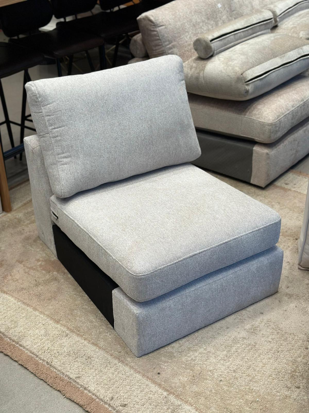 Fauteuil chauffeuse gris - Image 2