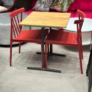 Table 2 personne (10 pièces disponibles)