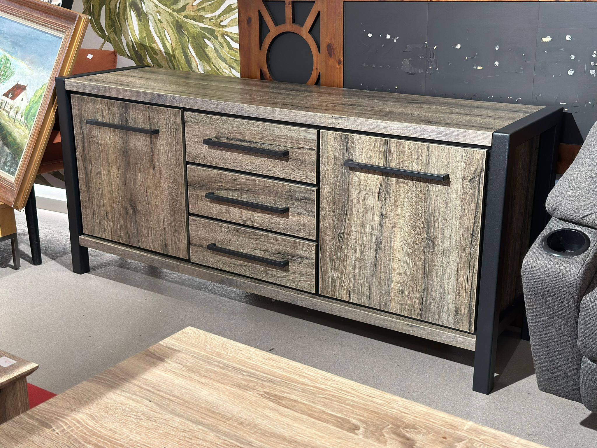 Buffet en bois 3 tiroirs et 2 porte