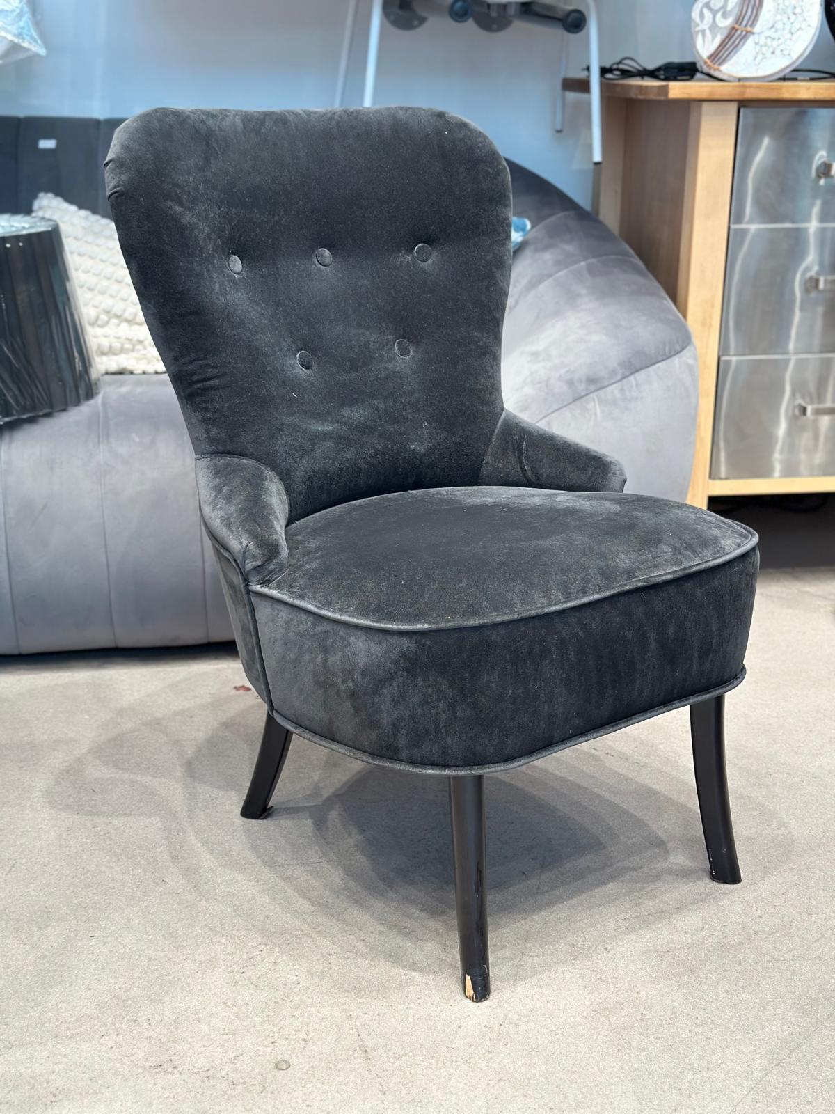 Fauteuil en velours noir