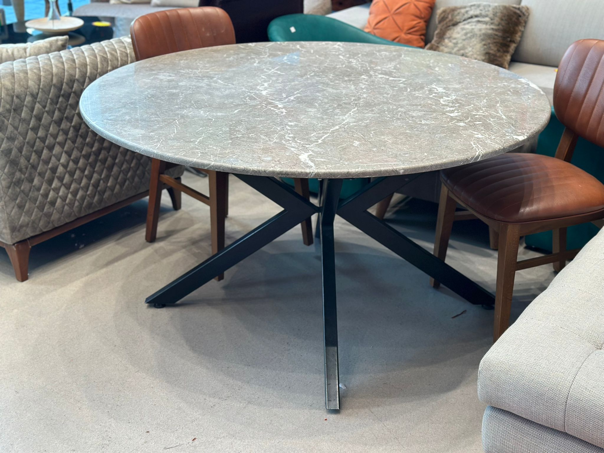 Table à manger ronde en marbre