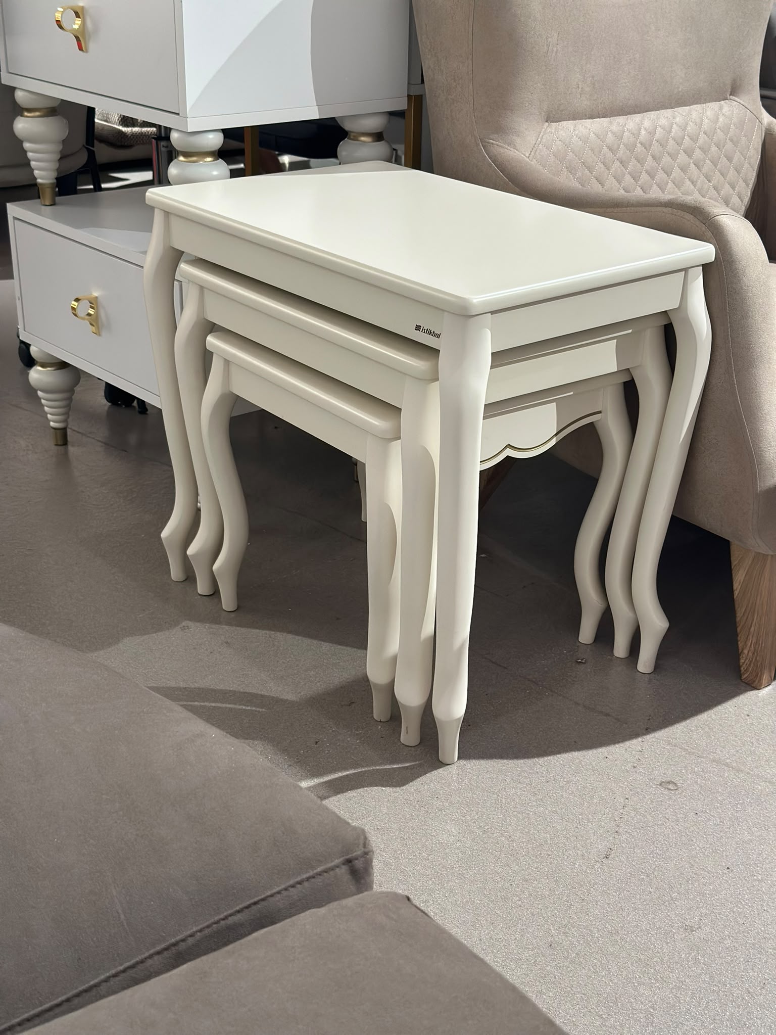 Set de 3 tables de salon gigognes - Image 2