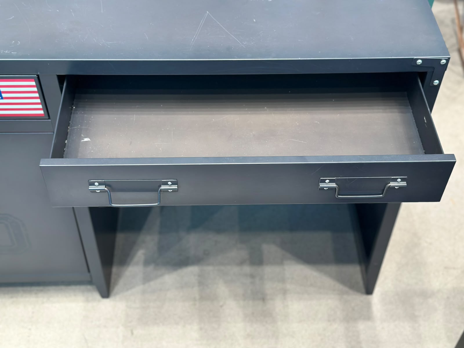 Bureau métallique avec espace de rangement - Andrew - Image 3