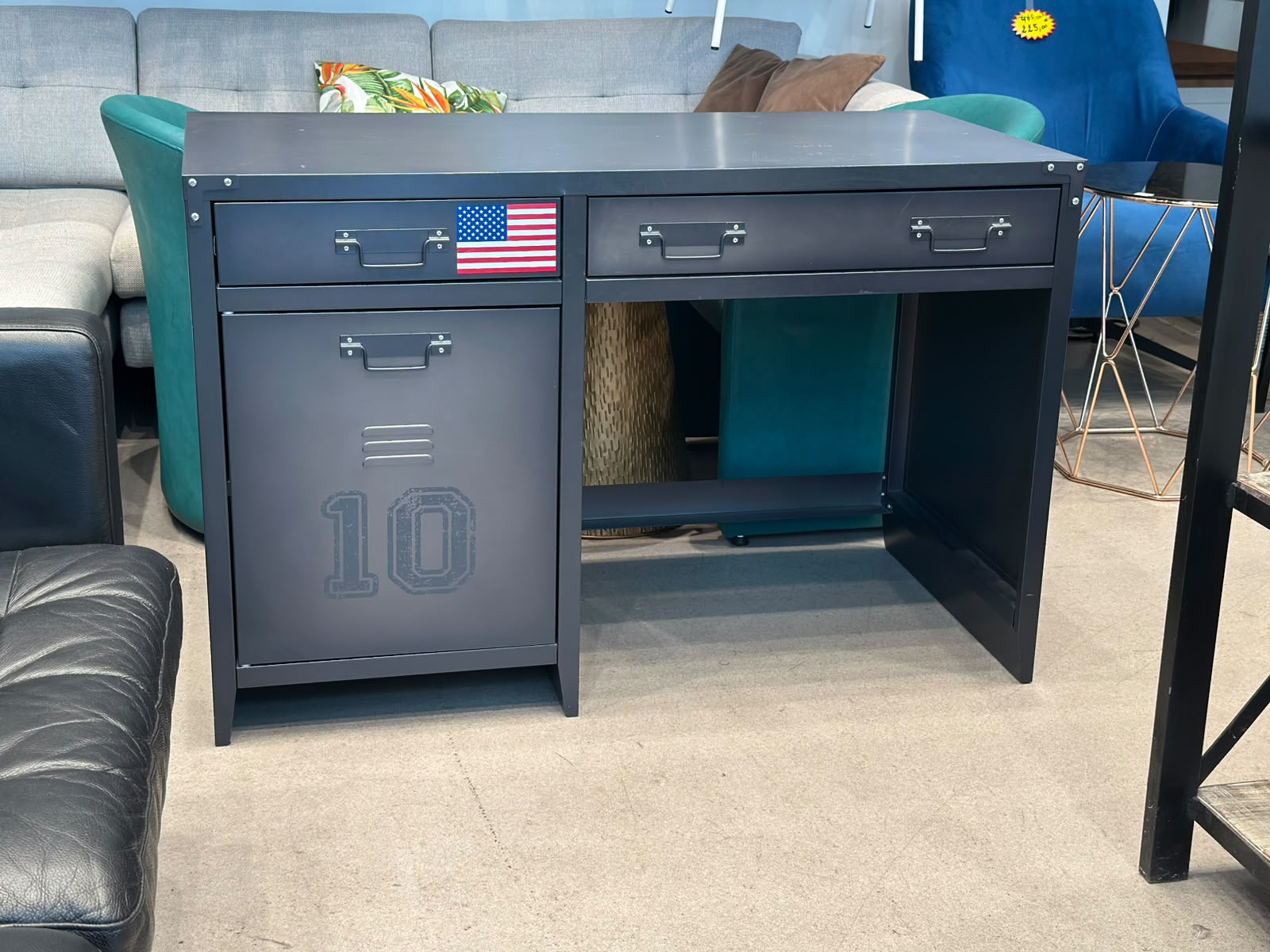Bureau métallique avec espace de rangement - Andrew