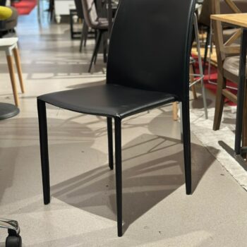 6x Chaises salle à manger en cuir empilable