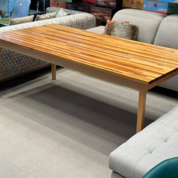 Table à manger en bois