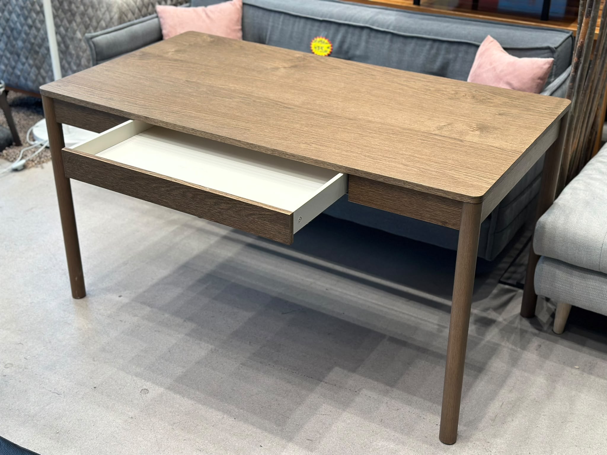Bureau avec tiroirs de rangement - TONSTAD - Image 2
