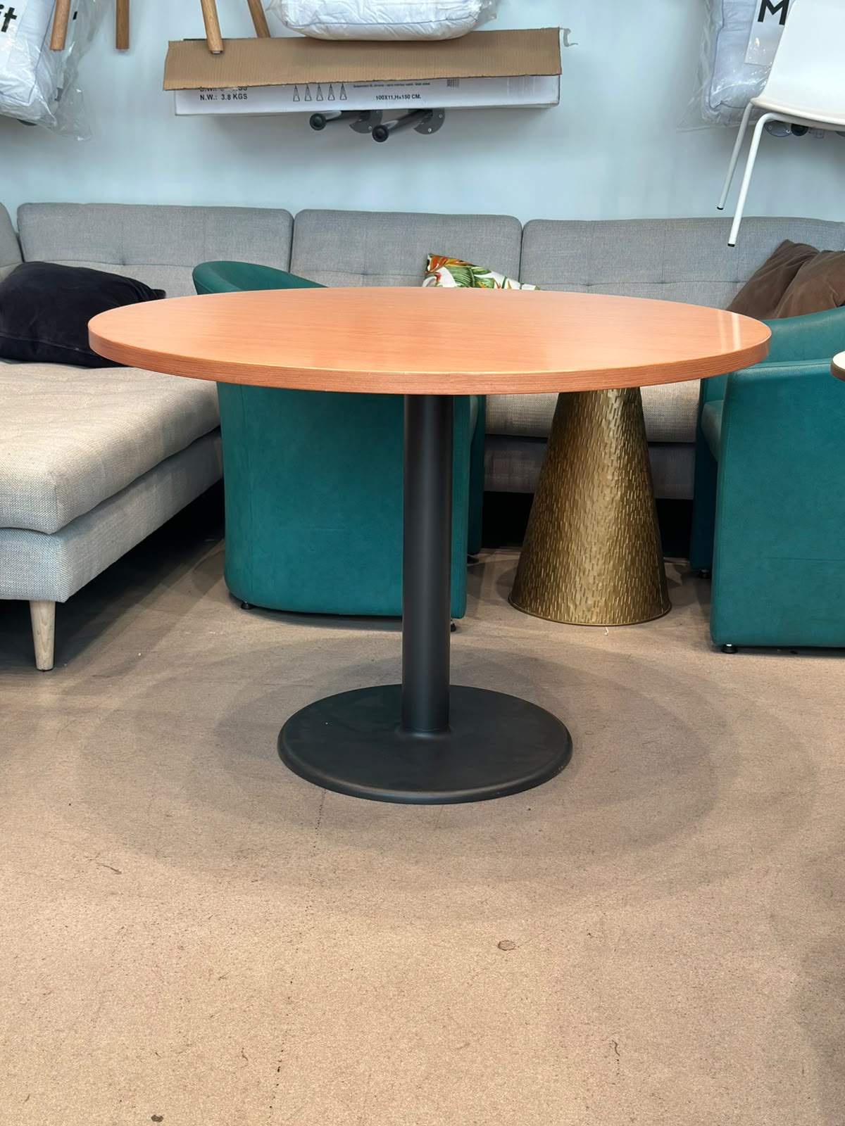 Table à manger ronde - KNOLL - Image 3