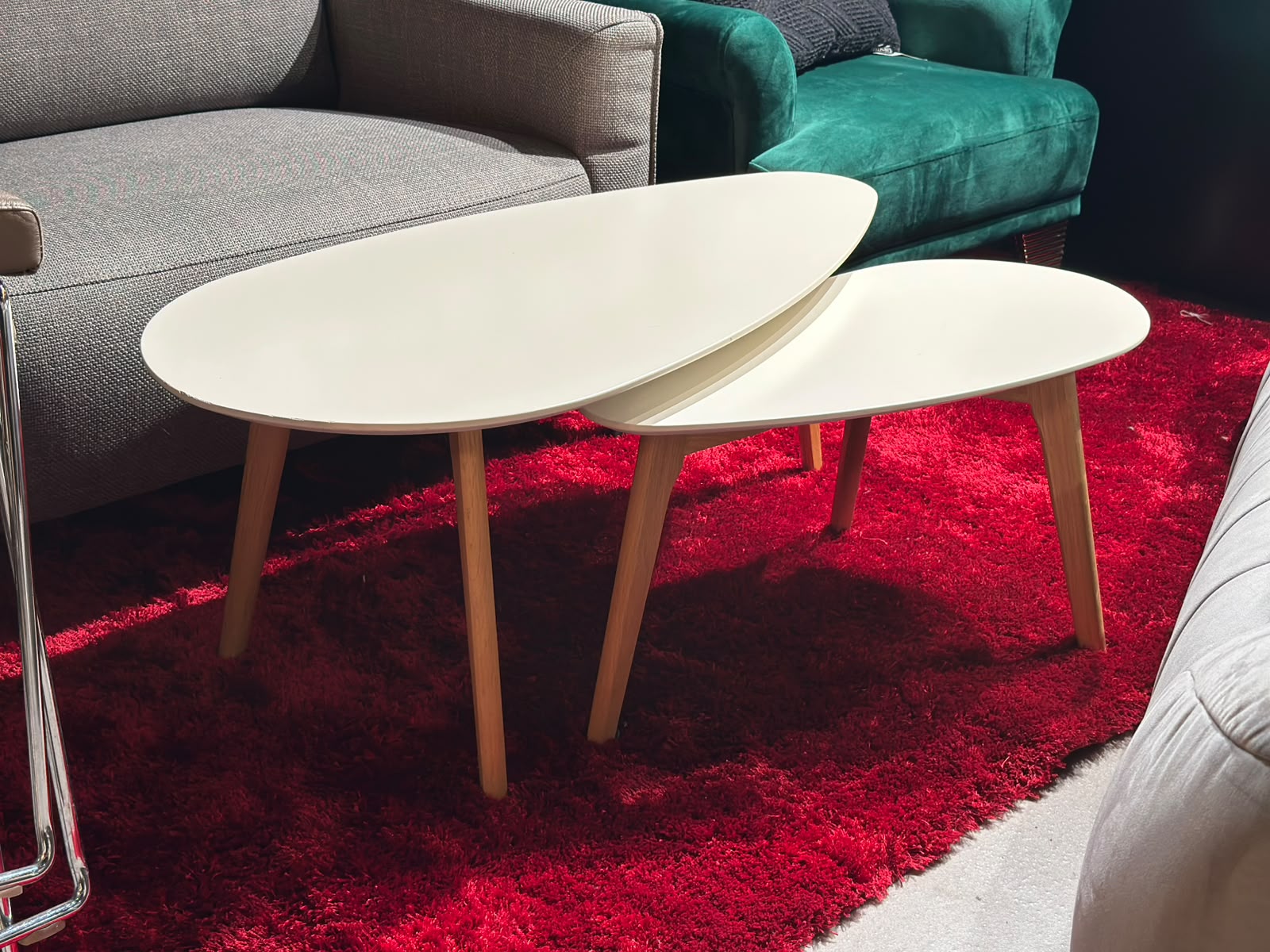Table de salon gigognes style scandinave