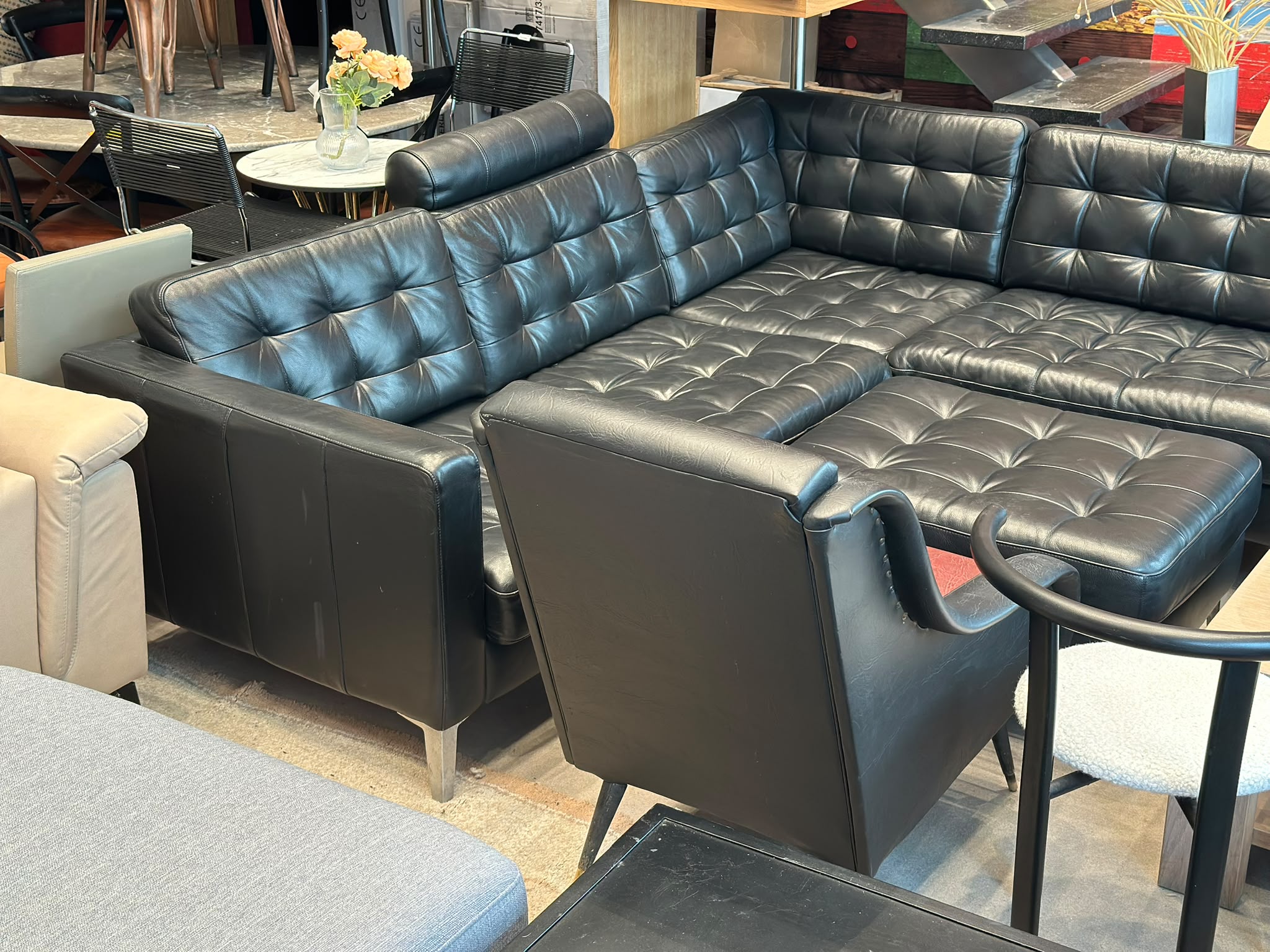 Canapé L en cuir + pouf - LANDSKRONA - Image 2