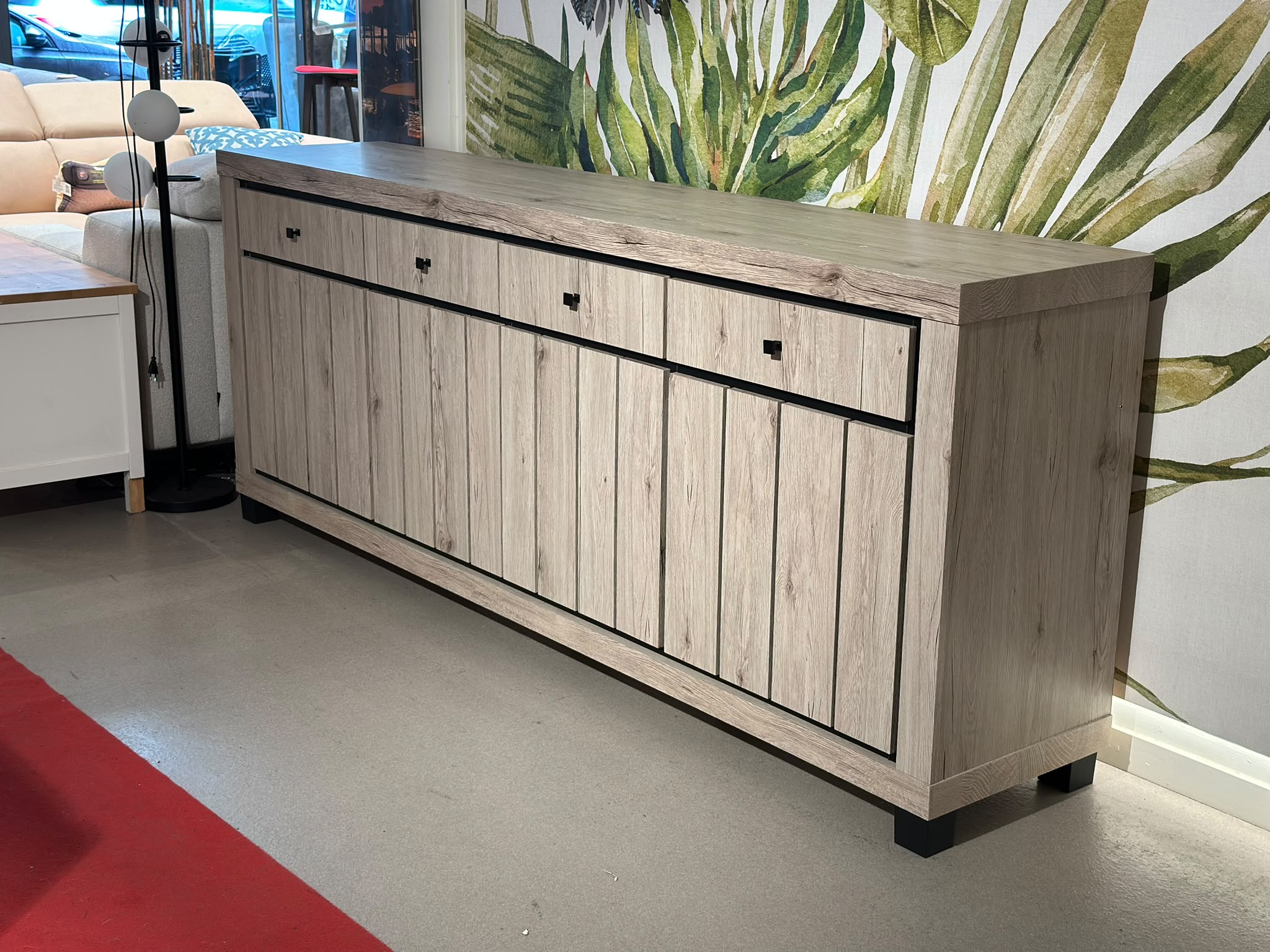 Buffet en bois 4 tiroirs et 2 porte