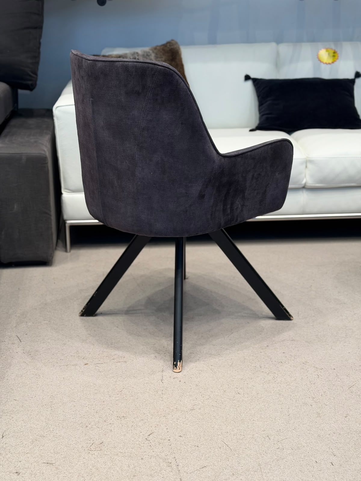 6x Chaises/Fauteuil de salle à manger en velours - Image 3